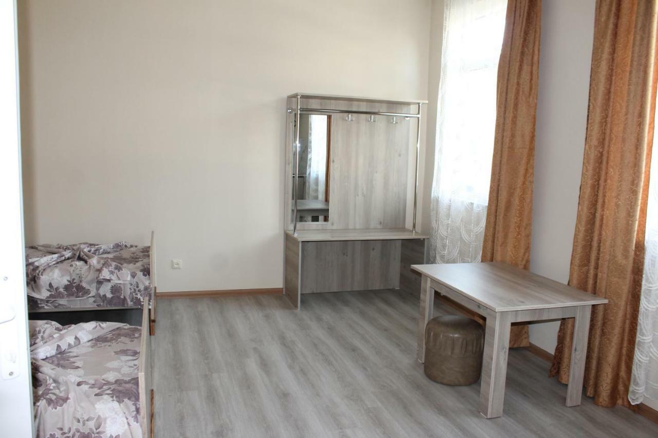 Iren Apartment Batumi Exterior foto